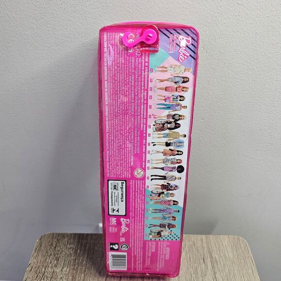 Barbie Fashionista Doll w/ Light Blue Hair Rainbow Shirt Outfit #170 NWT - Picture 2 of 2